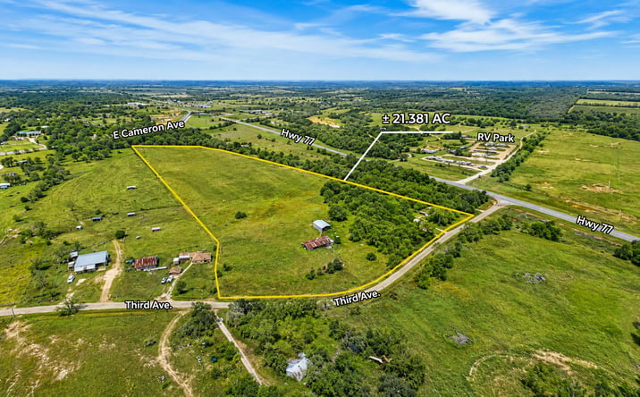 Pictures of Land property located at 1111 E 3rd St, Rockdale, TX 76567 for sales - image #1