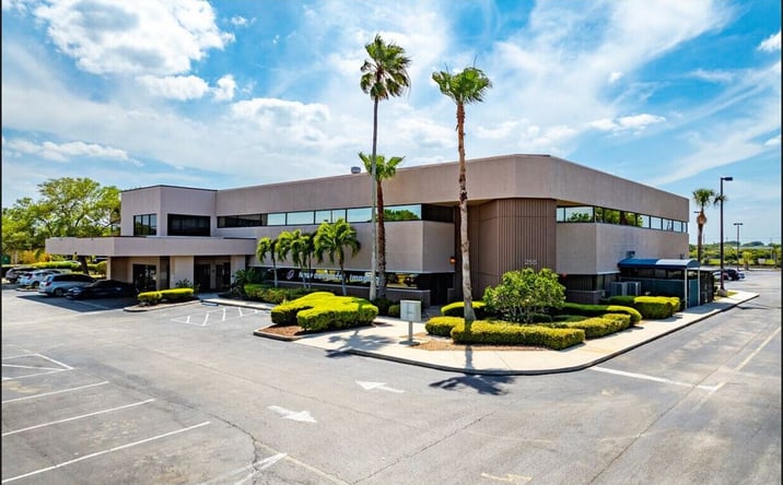 Pictures of Office property located at 255 N Sykes Creek Pkwy, Merritt Island, FL 32953 for sales - image #1