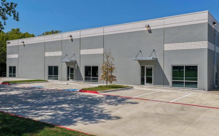 Pictures of Industrial property located at 2104 & 2112 Wenneca Ave, Fort Worth, TX 76102 for sales - image #1
