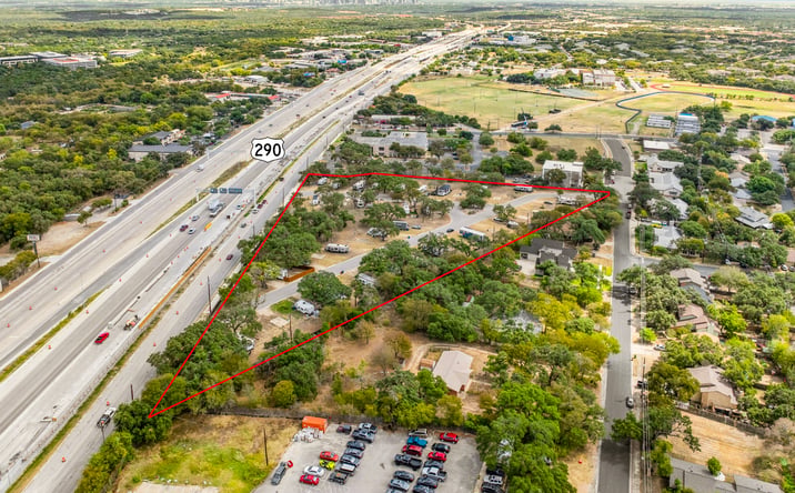 Pictures of Mobile Home Park property located at 5801 W US Hwy 290 Service Rd, Austin, TX 78735 for sales - image #1