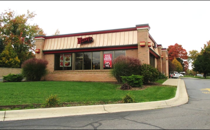 Pictures of Retail property located at 2727 Eaton Rapids Rd, Lansing, MI 48911 for sales - image #1