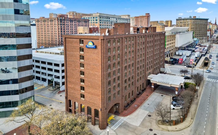 Pictures of Hospitality property located at 100 Hopkins Pl, Baltimore, MD 21201 for sales - image #1