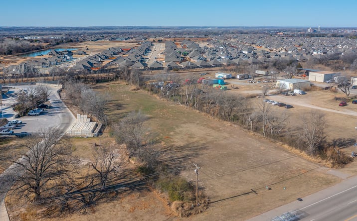 Pictures of Land property located at 4142 Classen Blvd, Norman, OK 73071 for sales - image #1