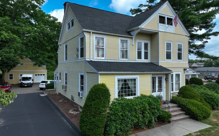 Pictures of Office property located at 8 W High St, East Hampton, CT 06424 for sales - image #1