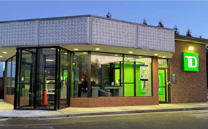 Pictures of Retail property located at 153 Meadow St, Chicopee, MA 01013 for sales - image #1