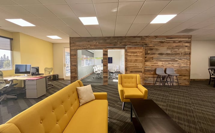 Pictures of Office property located at 5830 Oberlin Dr, San Diego, CA 92121 for sales - image #1