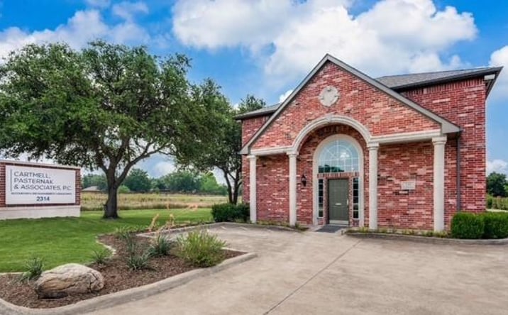 Pictures of Retail, Office property located at 2314 E. Hebron Parkway, Carrollton, TX 75010 for sales - image #1