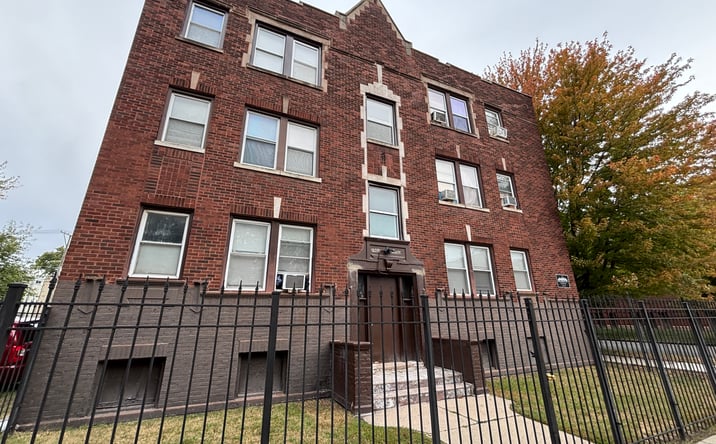 Pictures of Multifamily property located at 7000 S Stewart Ave, Chicago, IL 60621 for sales - image #1