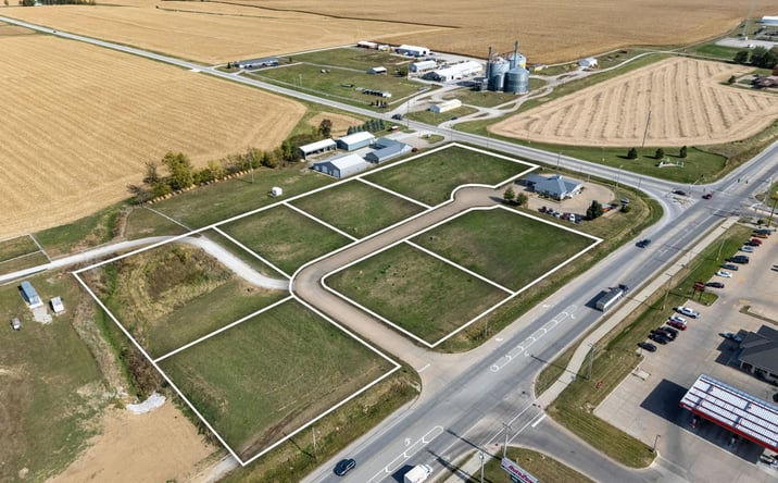 Pictures of Land property located at Lot 3 13th Avenue Court, Aledo, IL 61231 for sales - image #1