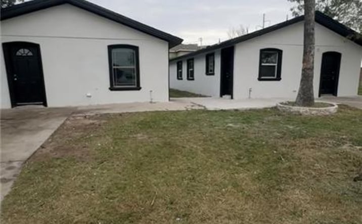 Pictures of Multifamily property located at 2010 Cypress Drive, Edinburg, TX 78589 for sales - image #1