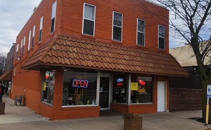 Pictures of Mixed Use, Office, Retail property located at 201 w 3rd st, Rock Falls, IL 61071 for sales - image #1