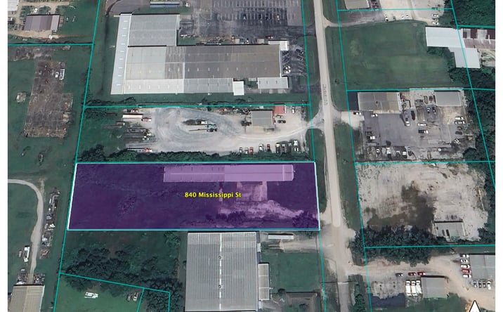 Pictures of Industrial property located at 840 Mississippi St, Tuscumbia, AL 35674 for sales - image #1