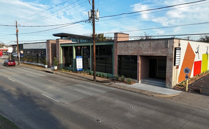 Pictures of Office property located at 4320 Main St, Dallas, TX 75226 for sales - image #1
