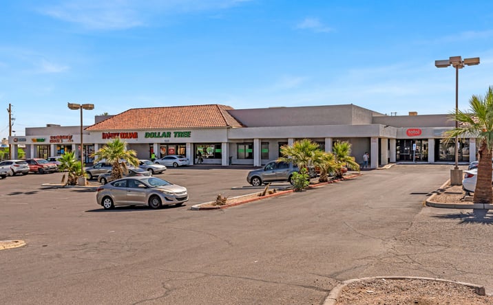 Pictures of Retail property located at 5233 S Central Ave, Phoenix, AZ 85040 for sales - image #1