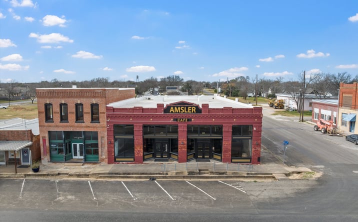 Pictures of Retail, Hospitality, Special Purpose property located at 6735 Lone Star Pkwy, Crawford, TX 76638 for sales - image #1