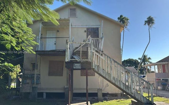 Pictures of Multifamily property located at 263 Carissa Dr, Pahokee, FL 33476 for sales - image #1