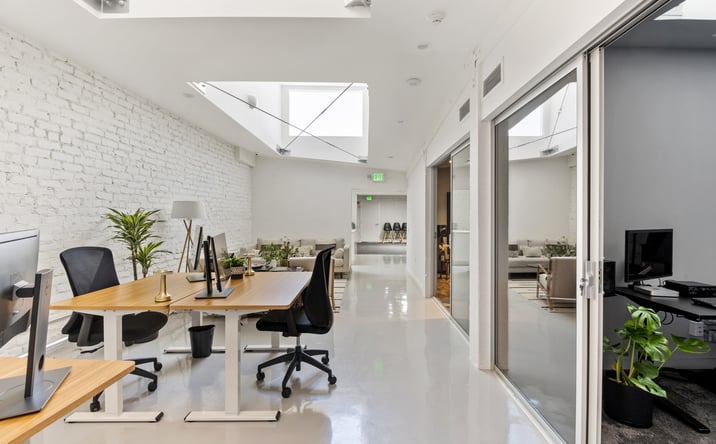 Pictures of Office property located at 11007 Venice Blvd., Los Angeles, CA 90034 for sales - image #1