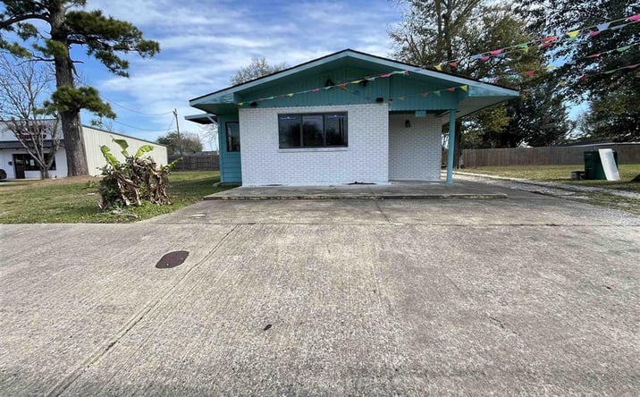 Pictures of Special Purpose property located at 1302 Sampson Street, Westlake, LA 70669 for sales - image #1