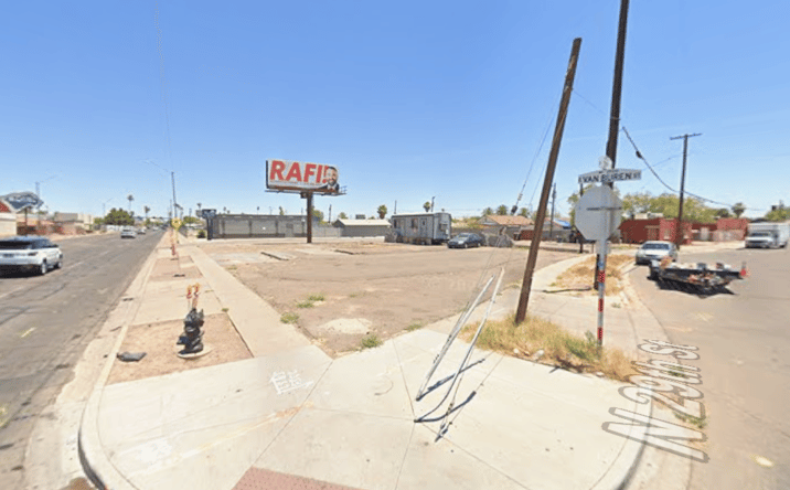 Pictures of Industrial property located at 2901 E Van Buren St, Phoenix, AZ 85008 for sales - image #1