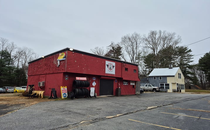 Pictures of Mixed Use, Office, Self Storage, Special Purpose property located at 441 Providence Turnpike, Hampton, CT 06247 for sales - image #1