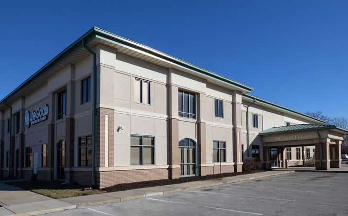Pictures of Office property located at 1741 NE Douglas Street, Lee's Summit, MO 64086 for sales - image #1