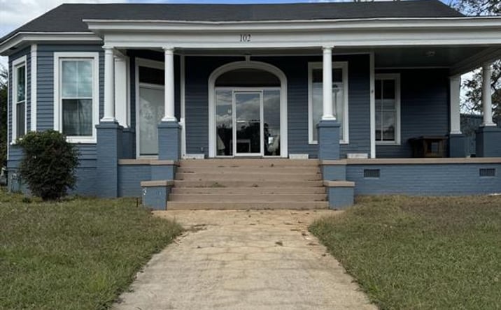 Pictures of Land property located at 102 Johnston Street, Forsyth, GA 31029 for sales - image #1