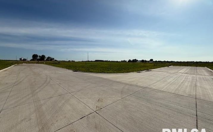 Pictures of Land property located at 6340 RYAN Road, Bettendorf, IA 52722 for sales - image #1