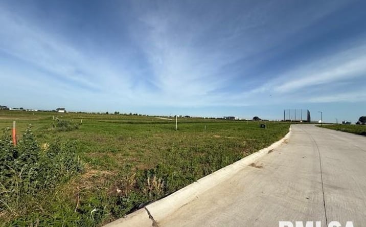Pictures of Land property located at 6276 MEYER Road, Bettendorf, IA 52722 for sales - image #1