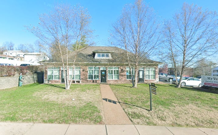 Pictures of Retail, Office property located at 13 E 2nd St, Eureka, MO 63025 for sales - image #1