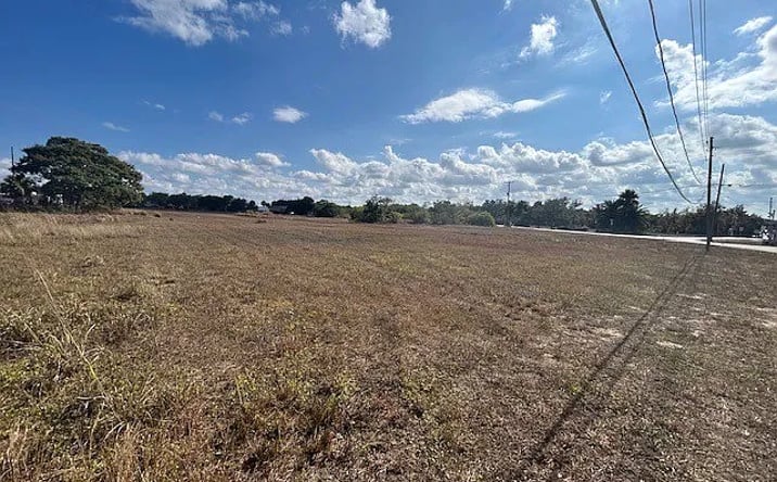 Pictures of Industrial, Land property located at 900 S Main Avenue, Lake Placid, FL 33852 for sales - image #1