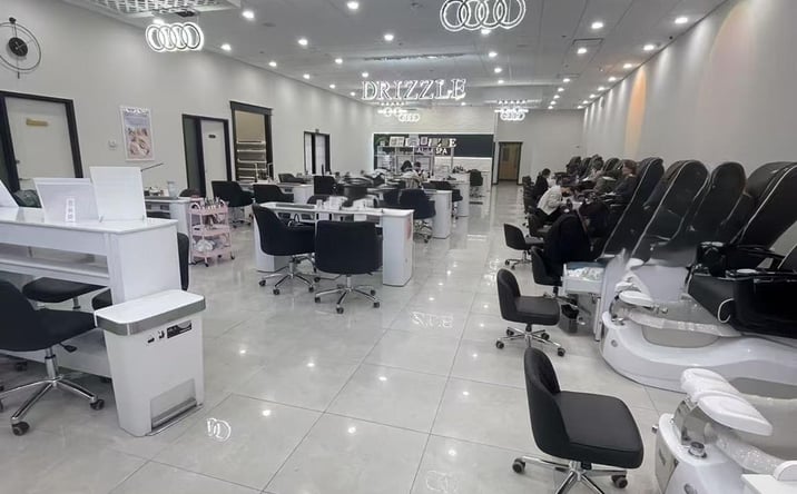 Pictures of Business for Sale, Retail property located at 4039 Hempstead Turnpike, Oyster Bay, NY 11714 for sales - image #1