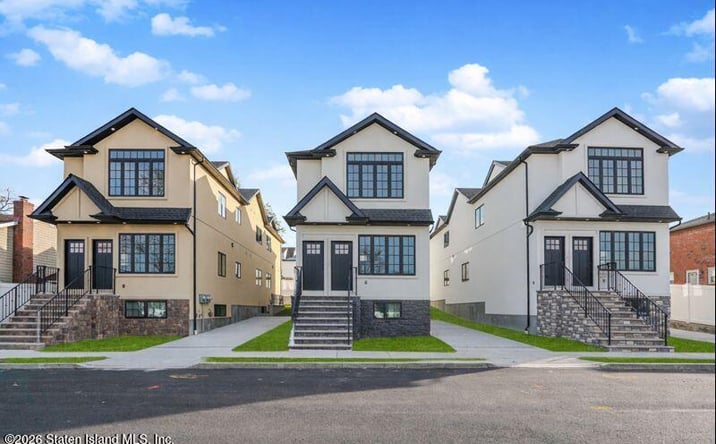 Pictures of Multifamily property located at 909 Rathbun Avenue, Staten Island, NY 10309 for sales - image #1