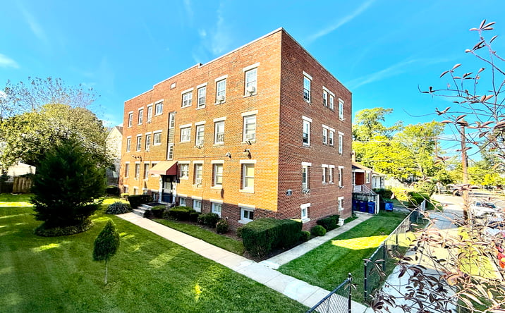 Pictures of Multifamily property located at 5111 Ayers Pl SE, Washington, DC 20019 for sales - image #1