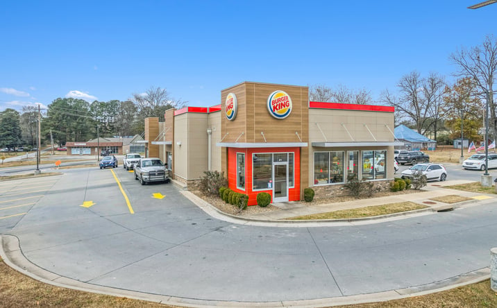 Pictures of Retail property located at 1 N Broadview St, Greenbrier, AR 72058 for sales - image #1