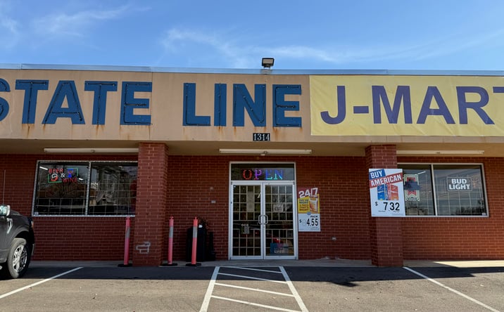 Pictures of Retail property located at 1314 N State Line Ave, Texarkana, AR 71854 for sales - image #1