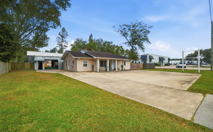 Pictures of Industrial, Mixed Use, Office property located at 14309 Stenum St, Biloxi, MS 39532 for sales - image #1