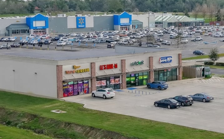 Pictures of Retail property located at 3235 La Hwy 1 S, Port Allen, LA 70767 for sales - image #1