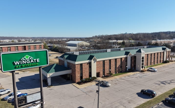 Pictures of Hospitality property located at 1100 S Hwy Dr, Fenton, MO 63026 for sales - image #1