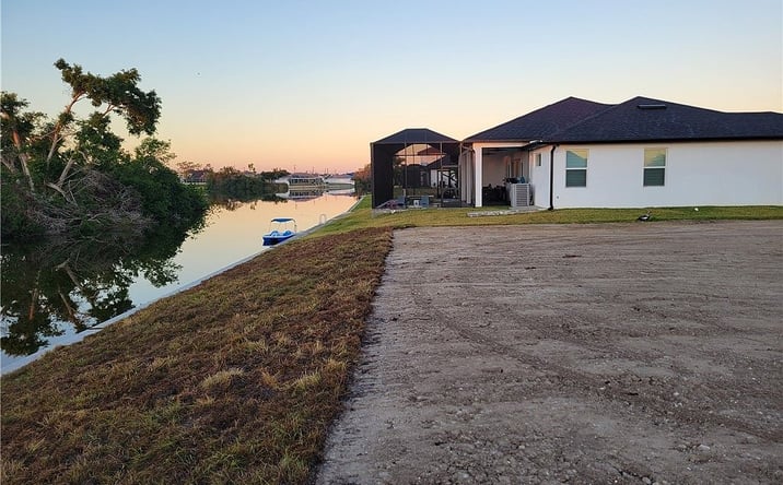 Pictures of Land property located at 1906 NE 6th St, Cape Coral, FL 33909 for sales - image #1