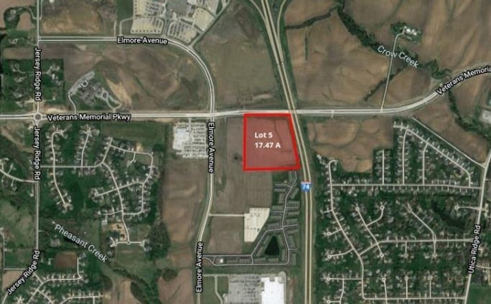 Pictures of Land property located at ELMORE Avenue Lot 5, Davenport, IA 52807 for sales - image #1