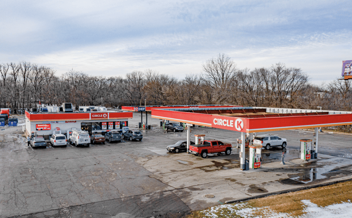 image of property at 1005 N RILEY HWY Shelbyville IN 46176-8907