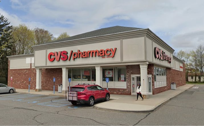 Pictures of Retail property located at 341 Commack Rd, Commack, NY 11725 for sales - image #1