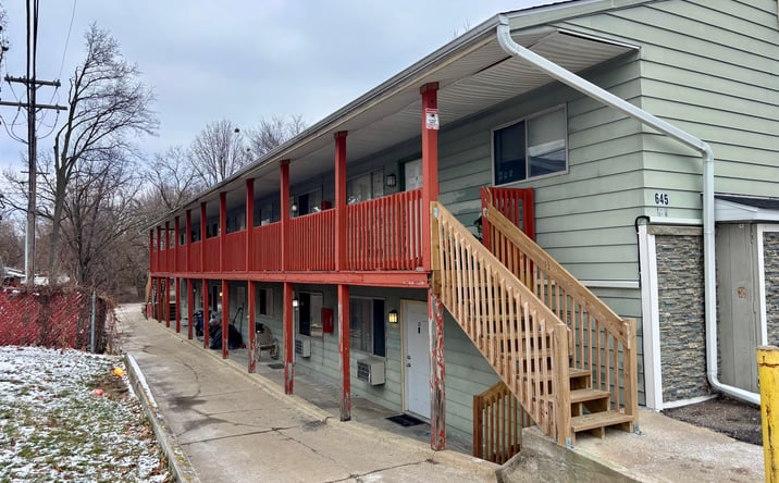 Pictures of Multifamily property located at 645 E Jolly Rd, Lansing, MI 48910 for sales - image #1