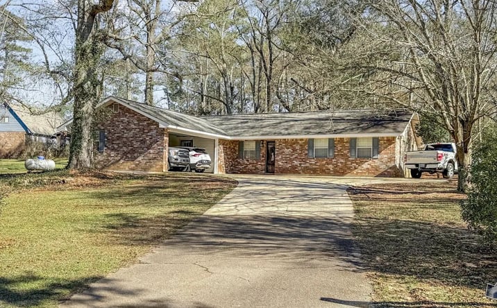 Pictures of Land property located at 1019 Busy Lane, 70964, MS 39666 for sales - image #1