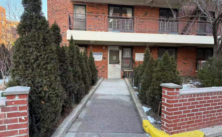 Pictures of Office property located at 13710 Franklin Avenue L2, New York, NY 11355 for sales - image #1