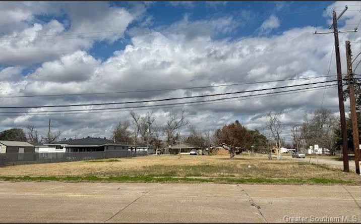 Pictures of Land property located at 2337 Moeling St, Lake Charles, LA 70601 for sales - image #1