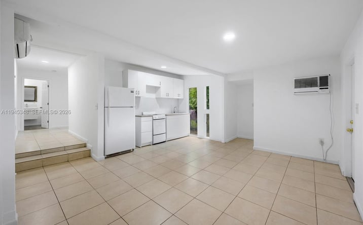 Pictures of Multifamily property located at 348 NE 58th St, Miami, FL 33137 for sales - image #1