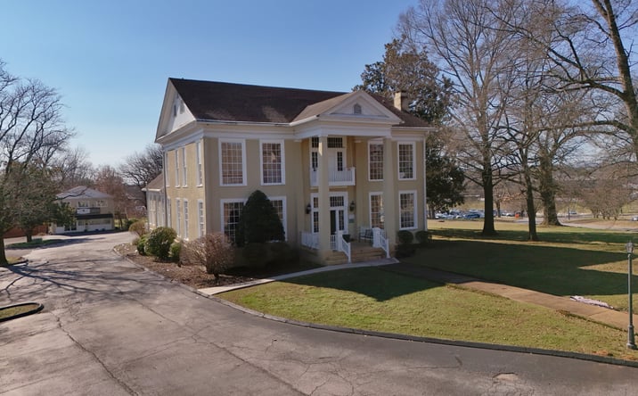 Pictures of Office, Retail property located at 6178 Adamson Cir, Chattanooga, TN 37416 for sales - image #1