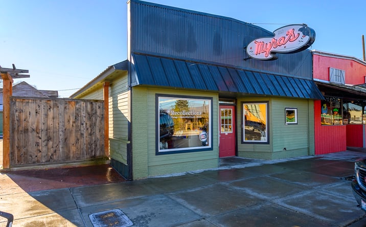 Pictures of Retail property located at 315 Main Ave E, Soap Lake, WA 98851 for sales - image #1