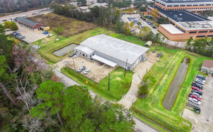 Pictures of Industrial property located at 15112 Welcome Ln, Houston, TX 77014 for sales - image #1
